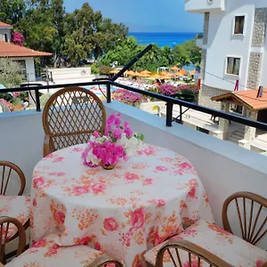 Kaya Apart Aparthotel